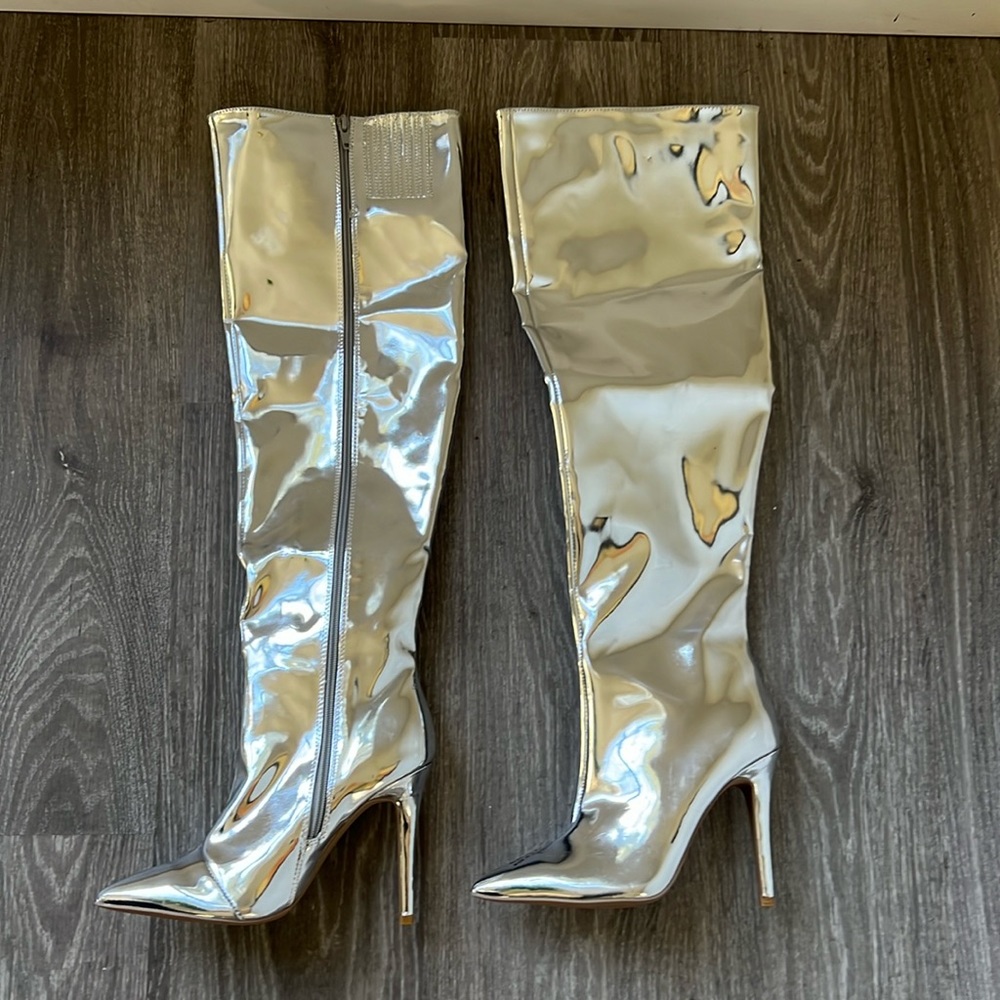 Silver shiny knee high boot